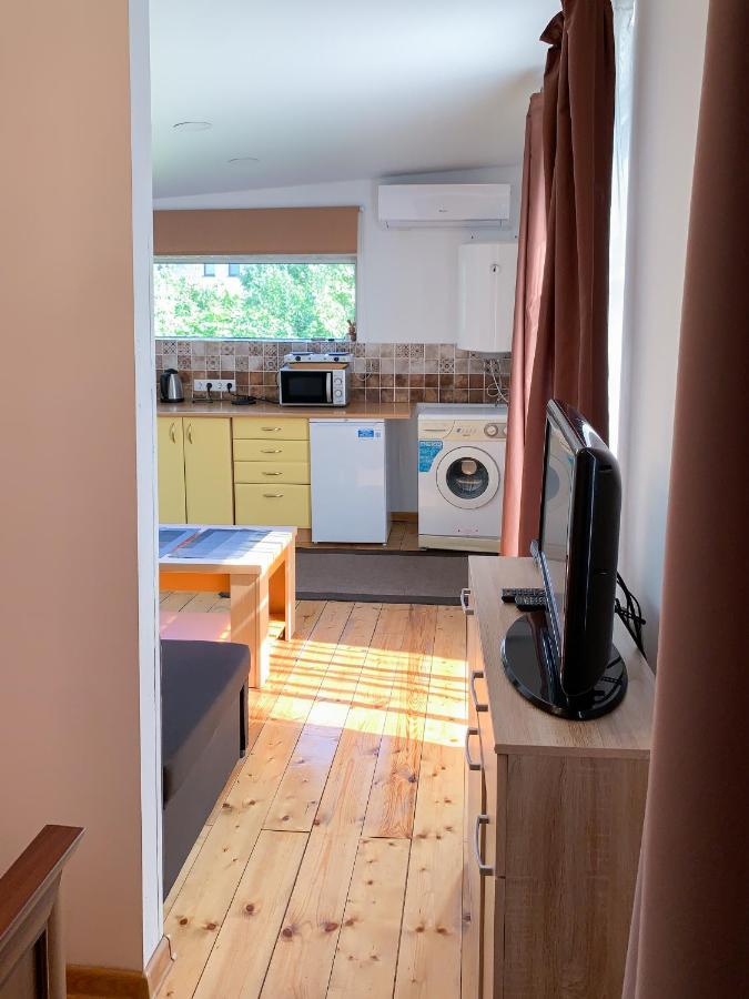 Apartamentai Birzuose, Kestucio Gatve